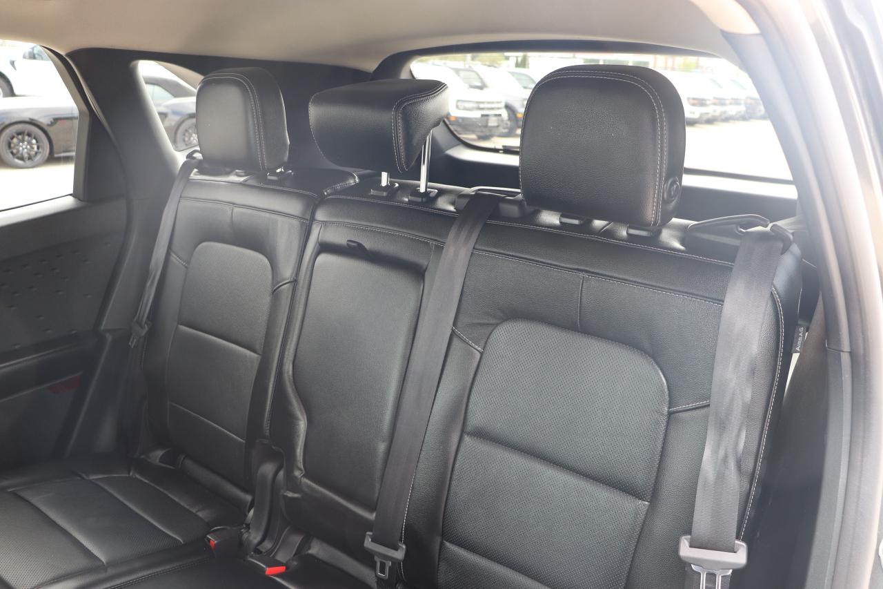 2020 Ford Escape TITANIUM HYBRID AWD Photo5
