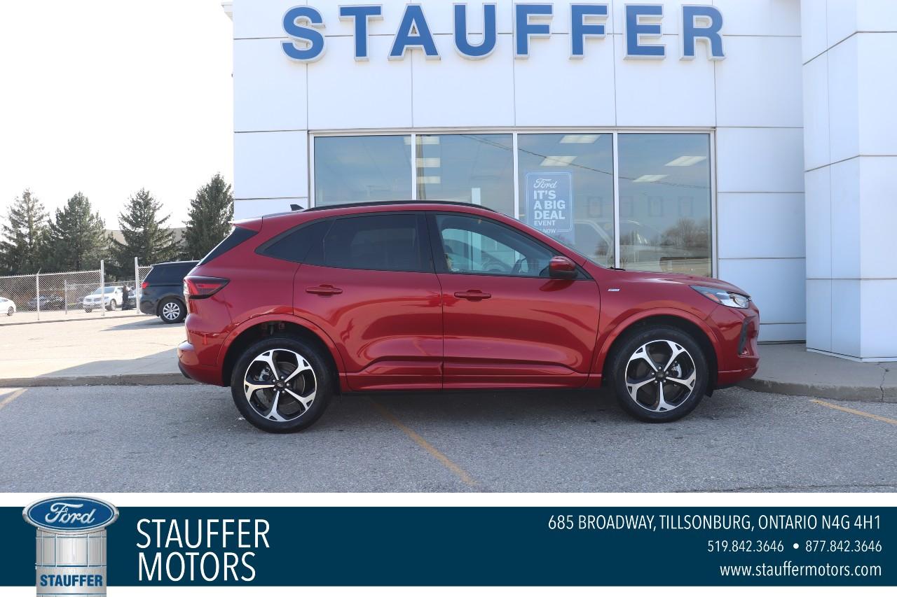 2023 Ford Escape ST-Line Select AWD Photo0