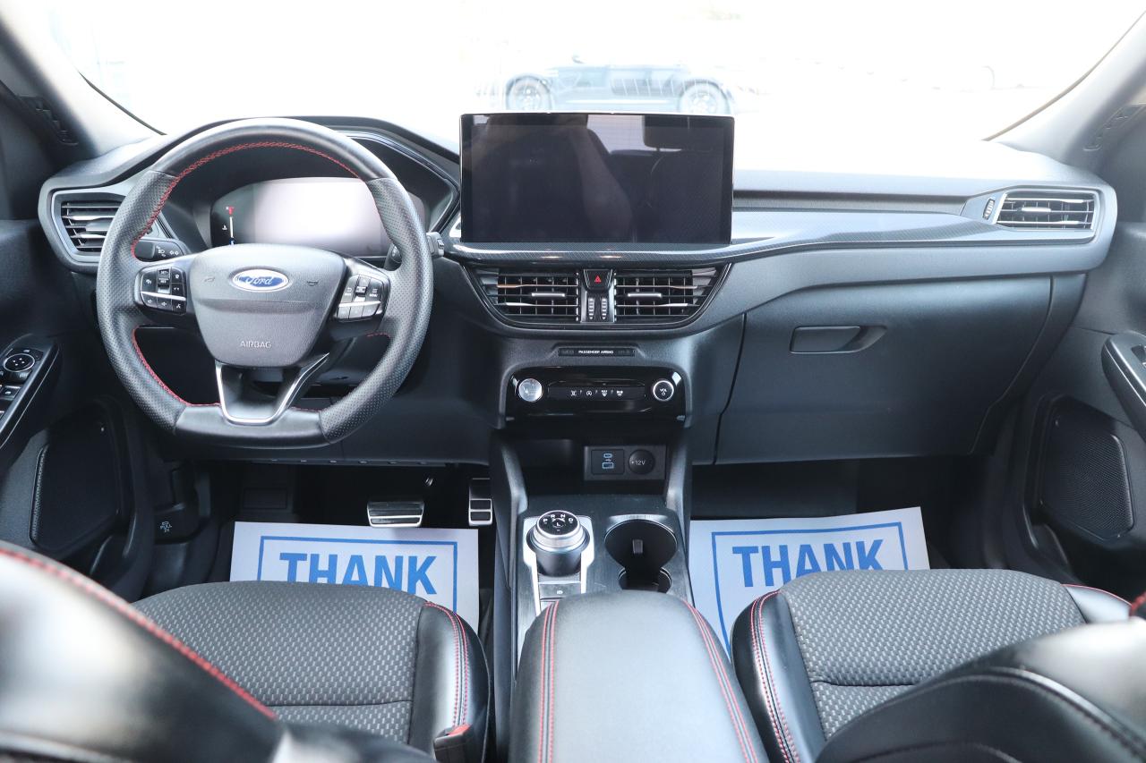 2023 Ford Escape ST-Line Select AWD Photo5