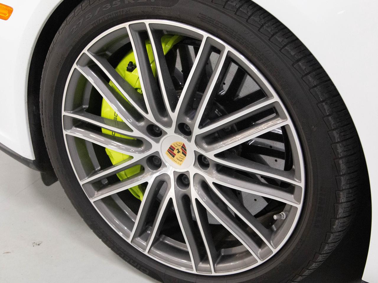 2018 Porsche Panamera TURBO S | E-HYBRID | PREM PLUS PKG | 21 IN WHEELS Photo