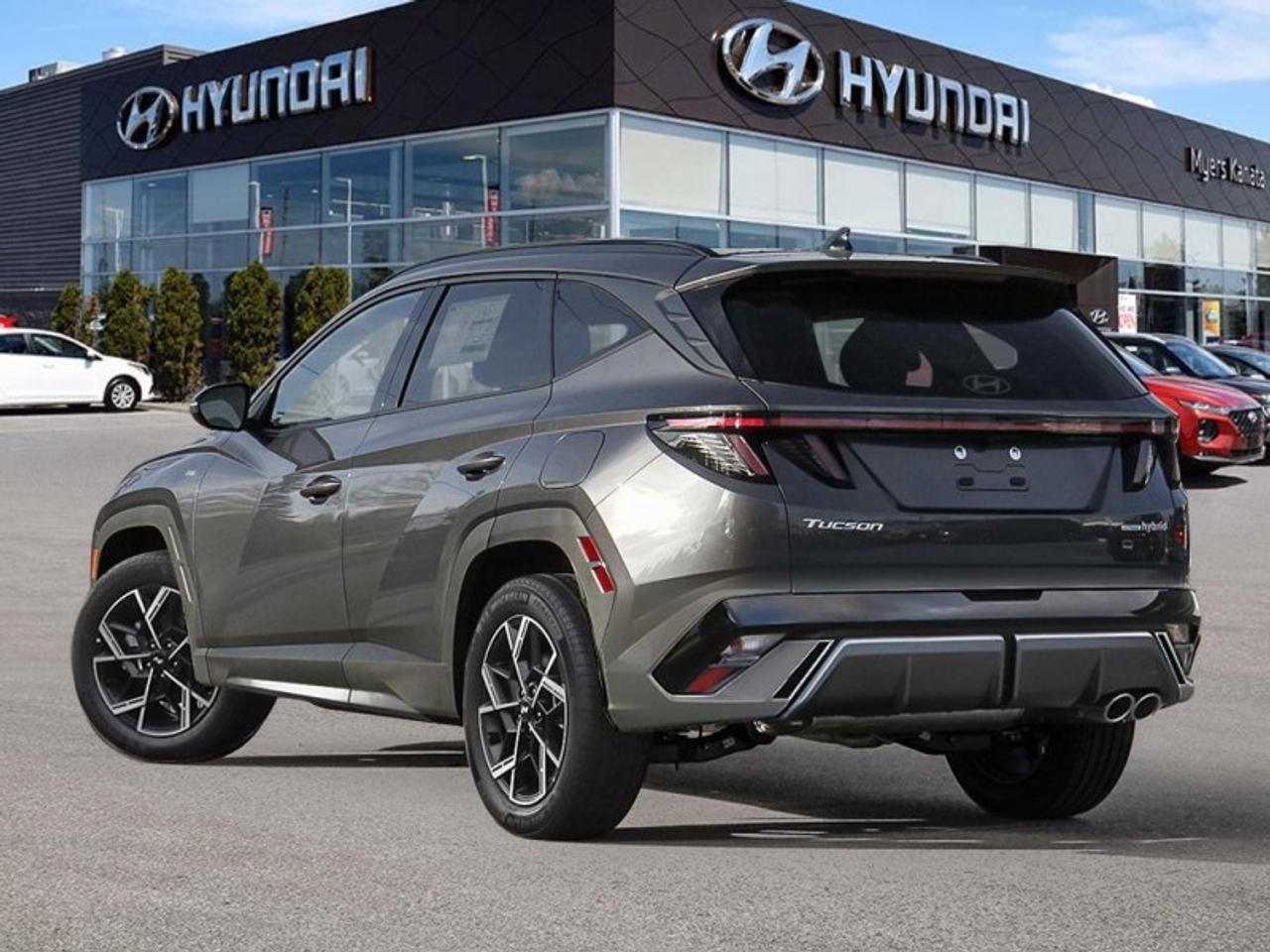 2025 Hyundai Tucson Hybrid Ultimate AWD  - Sunroof - $172.02 /Wk Photo