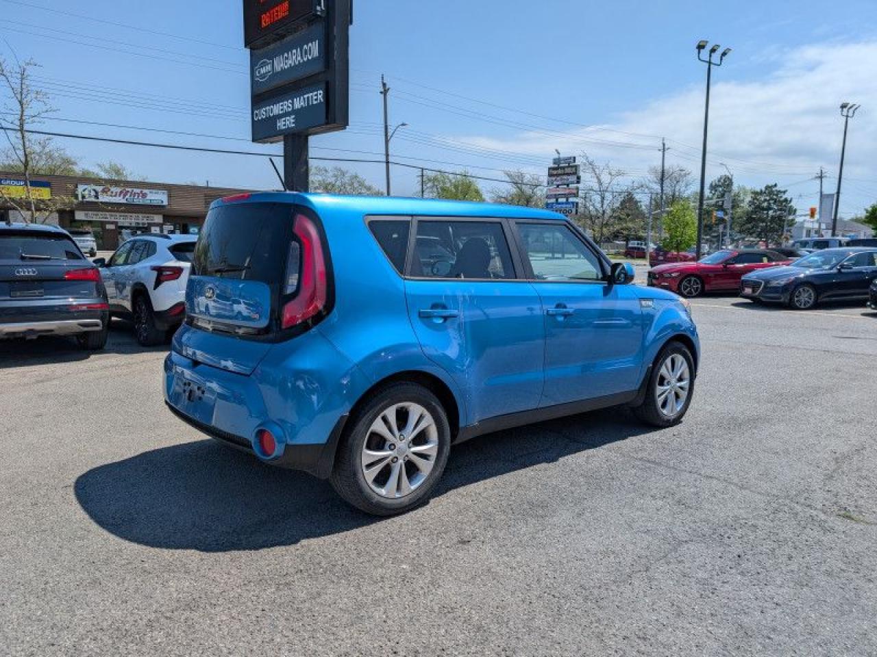 2015 Kia Soul LX  **CLEAN CARFAX** Photo4