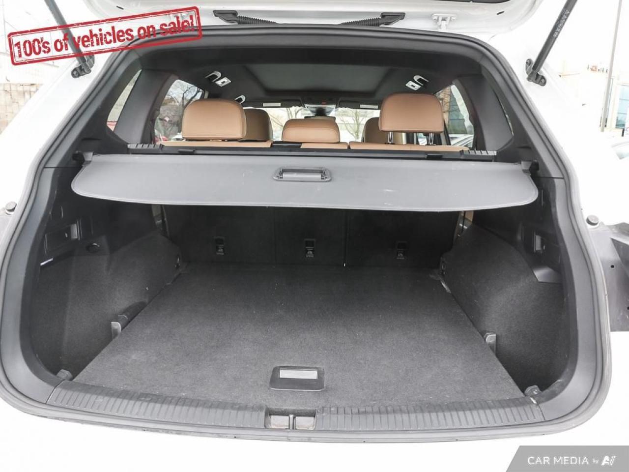 2022 Volkswagen Tiguan Comfortline R-Line Black Edition