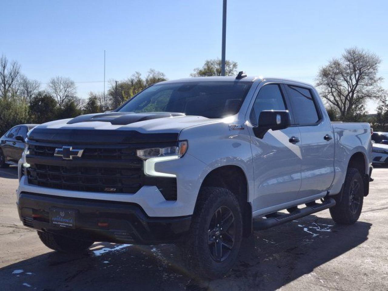 Used 2024 Chevrolet Silverado 1500 LT Trail Boss Crew | Z71 | Leather | Sunroof | 360 Camera | Bose | Spray-on Bedliner | and More ! for sale in Guelph, ON