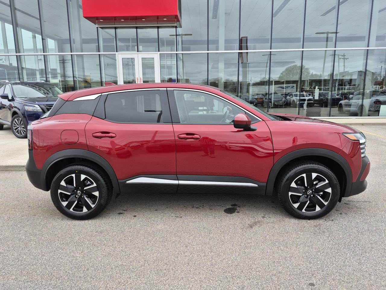 2025 Nissan Kicks SV Photo21