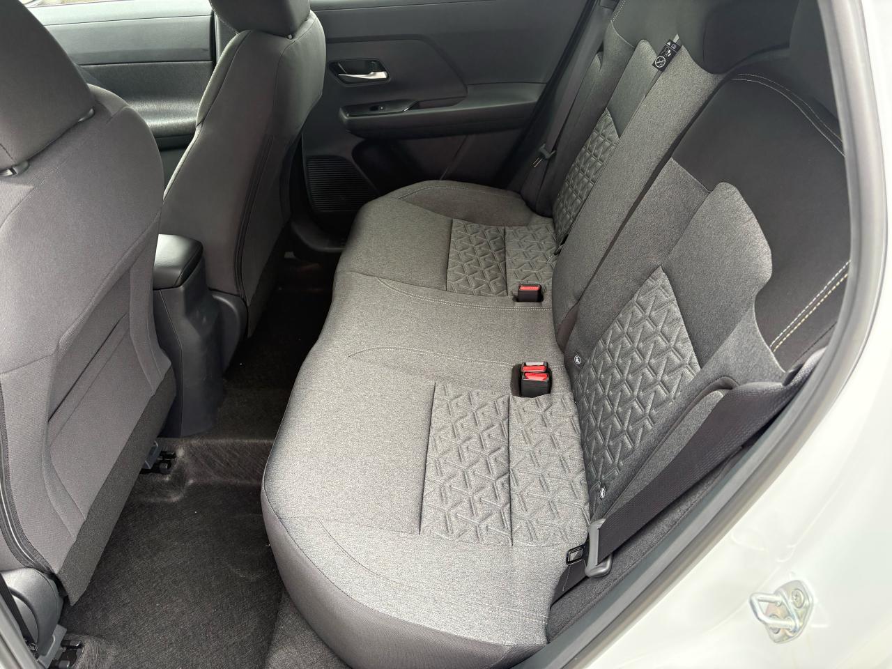 2025 Nissan Kicks SV Photo5