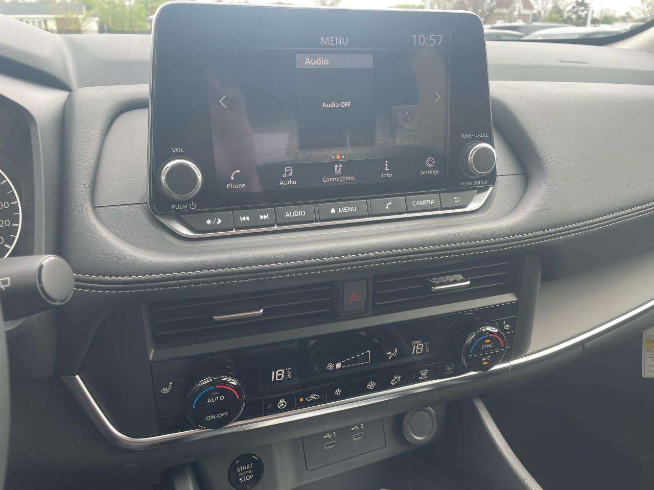 2025 Nissan Rogue S Photo10
