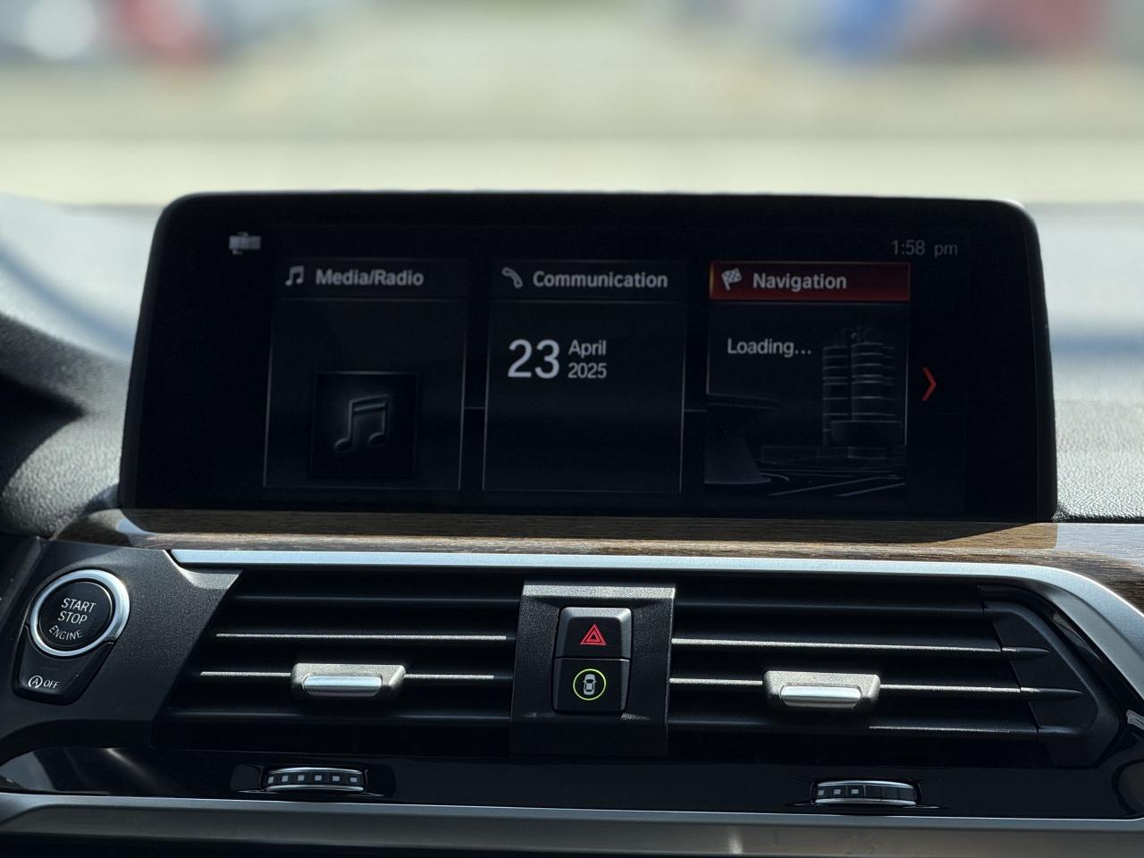 2018 BMW X3 | PREMIUM | PANO | APPLE CARPLAY | LOADED - Photo #22