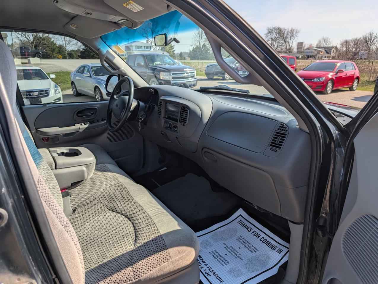 2001 Ford F-150  - Photo #23