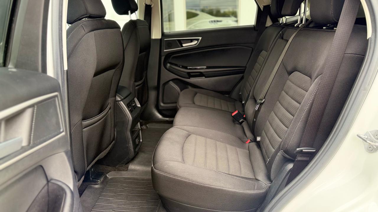 2020 Ford Edge  Photo5