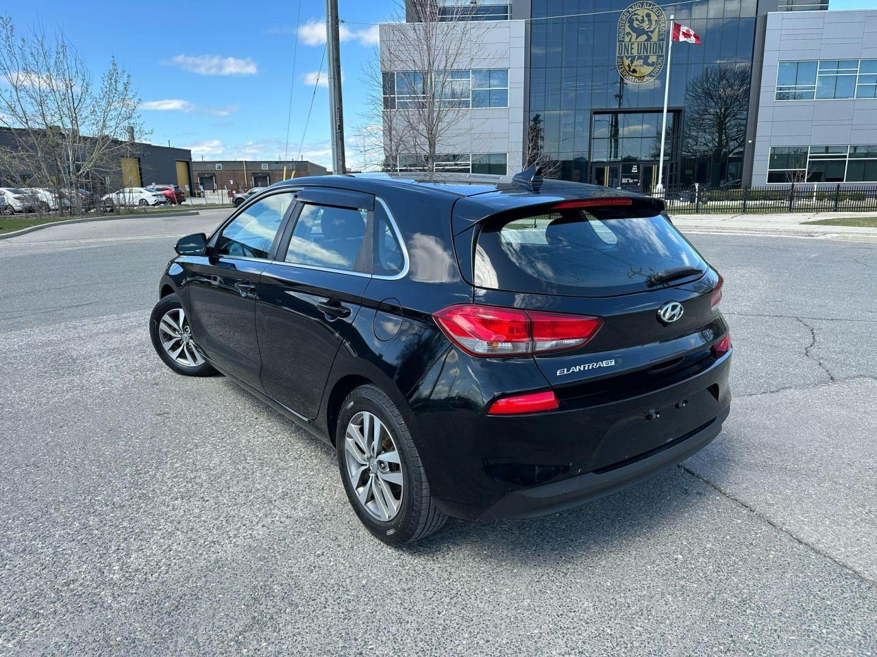 2019 Hyundai Elantra GT FULLY CERTIFIED // NO ACCIDENT // 3Y WARRANTY AVE - Photo #13