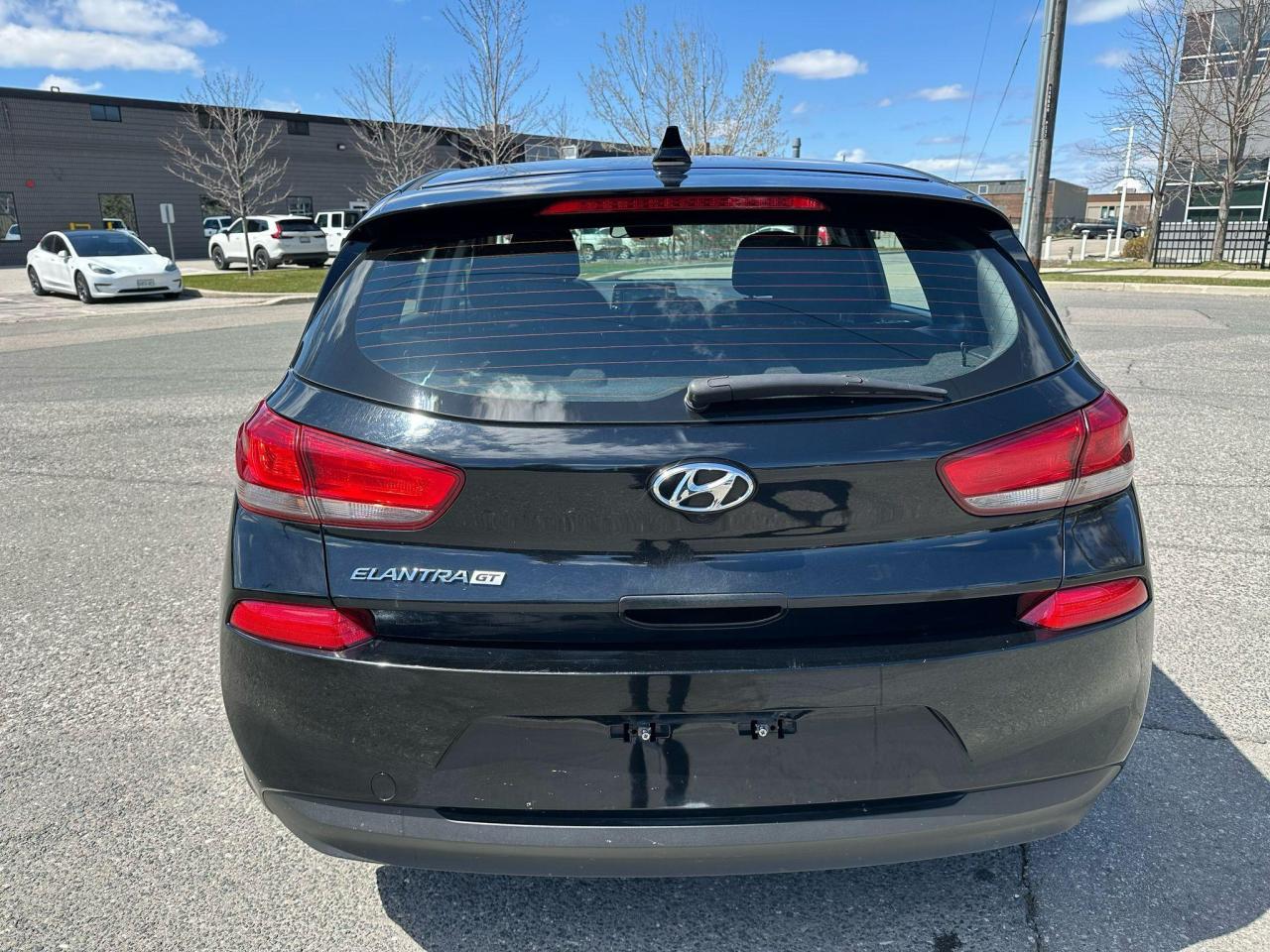 2019 Hyundai Elantra GT FULLY CERTIFIED // NO ACCIDENT // 3Y WARRANTY AVE - Photo #16