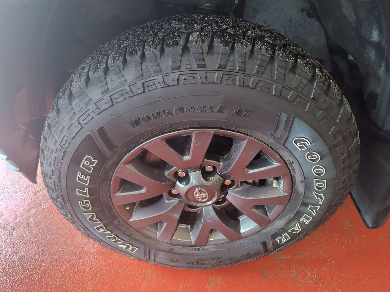 2022 Toyota Tacoma SR5 DOUBLE CAB 4X4 Photo