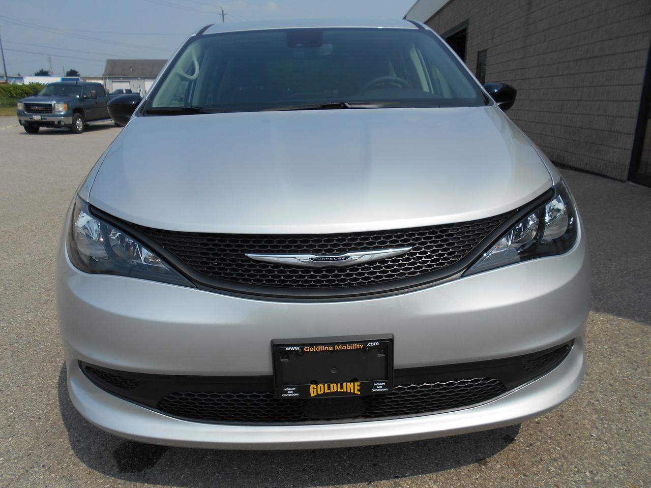 2024 Chrysler Grand Caravan SXT-Wheelchair Accessible Rear Entry Photo