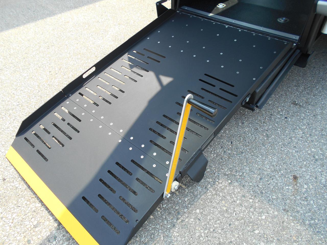 2024 Chrysler Grand Caravan SXT-Wheelchair Accessible Rear Entry Photo