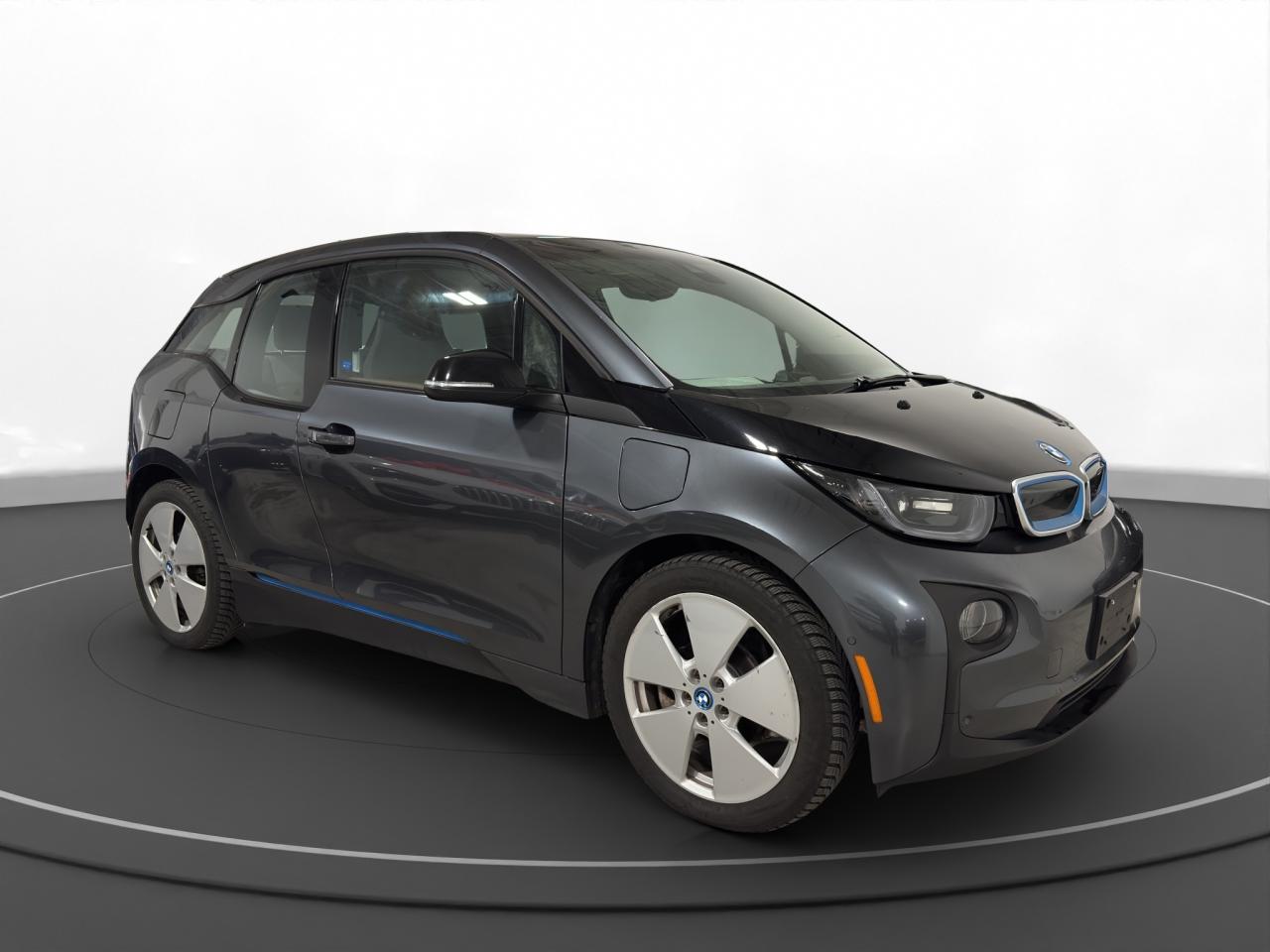 2017 BMW i3 w/Range Extender - Photo #3
