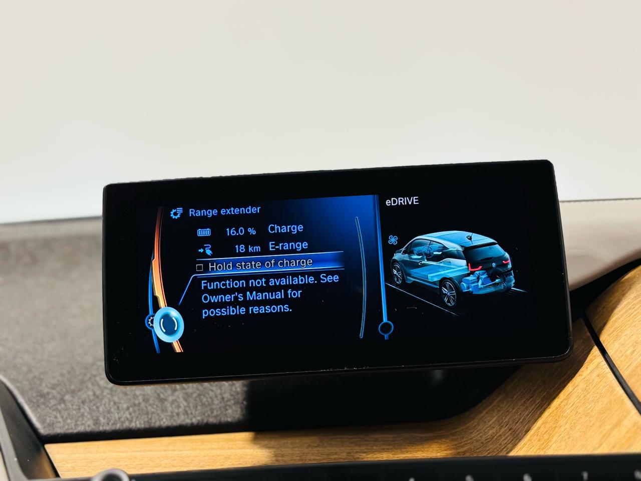 2017 BMW i3 w/Range Extender - Photo #19