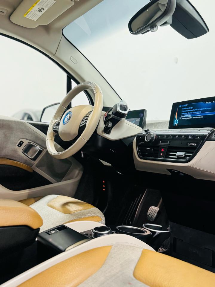 2017 BMW i3 w/Range Extender - Photo #27