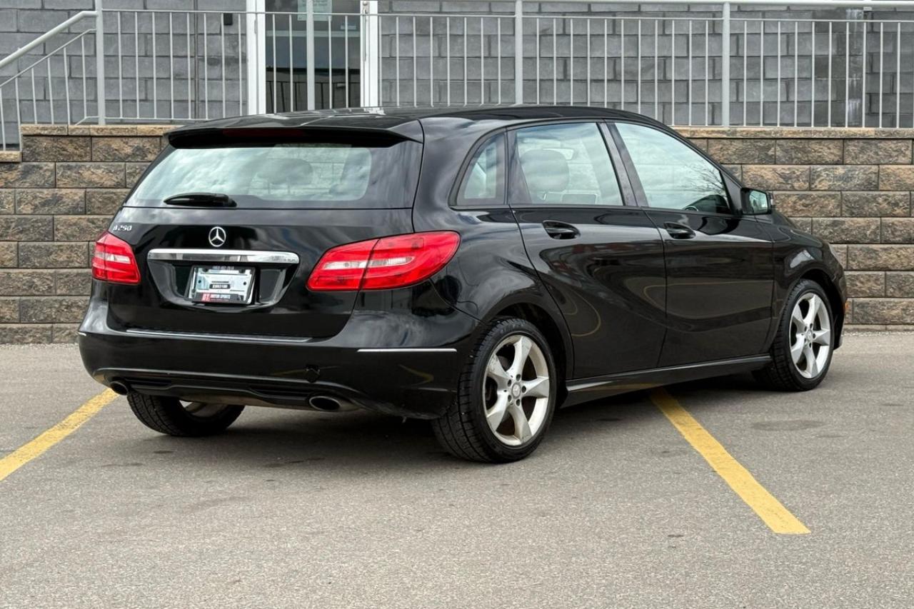 2014 Mercedes-Benz B-Class 4dr HB B 250 Sports Tourer | WINTER SALE! Photo4