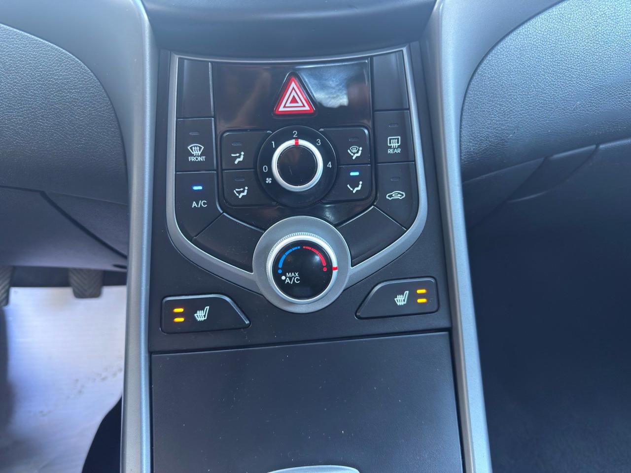 2016 Hyundai Elantra 4dr Sdn Man GL - Photo #15