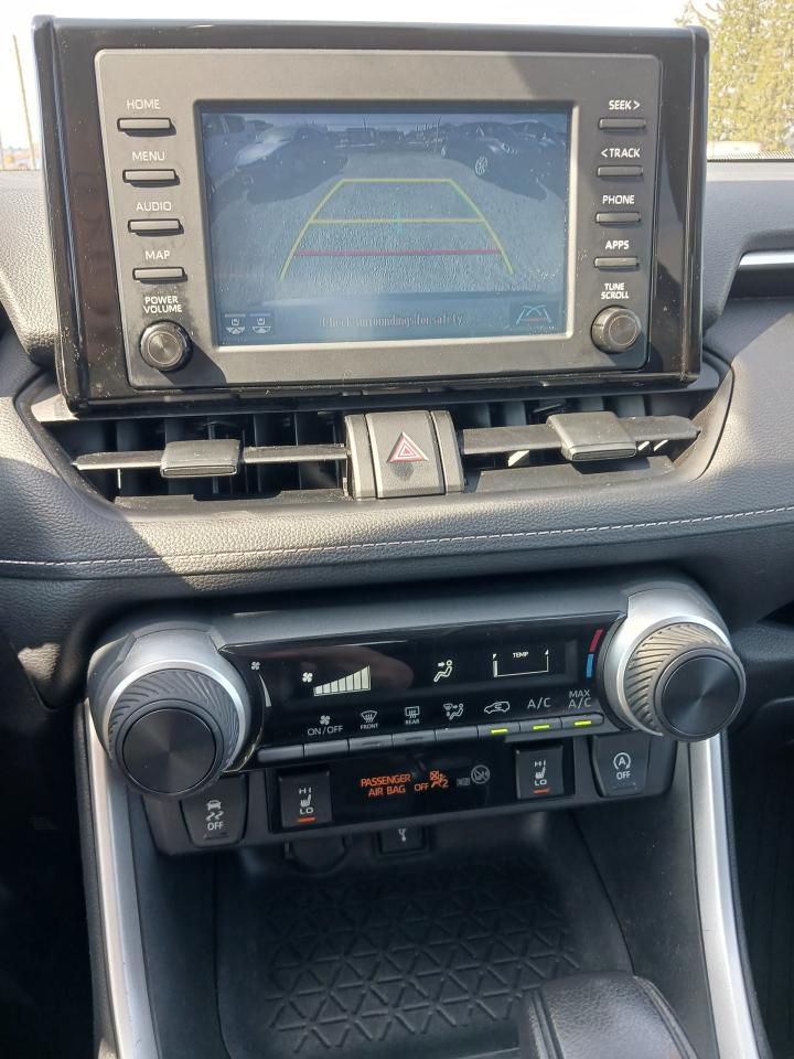 2022 Toyota RAV4 LE AWD - Photo #7