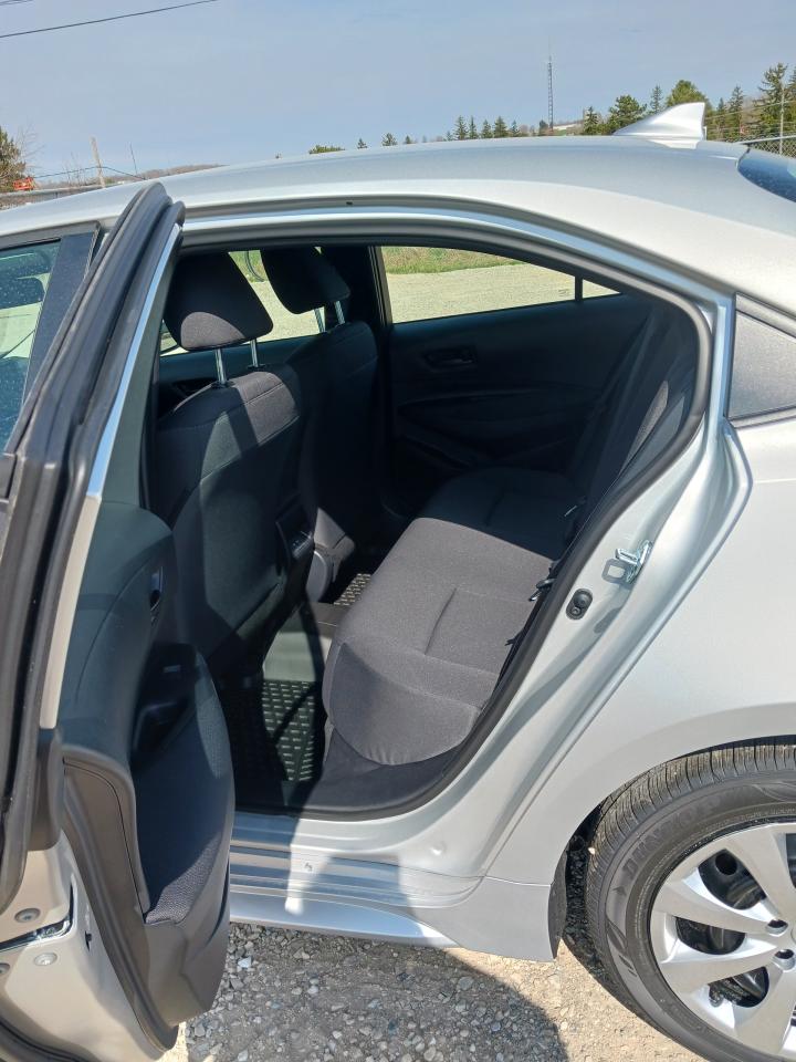 2025 Toyota Corolla LE - Photo #10