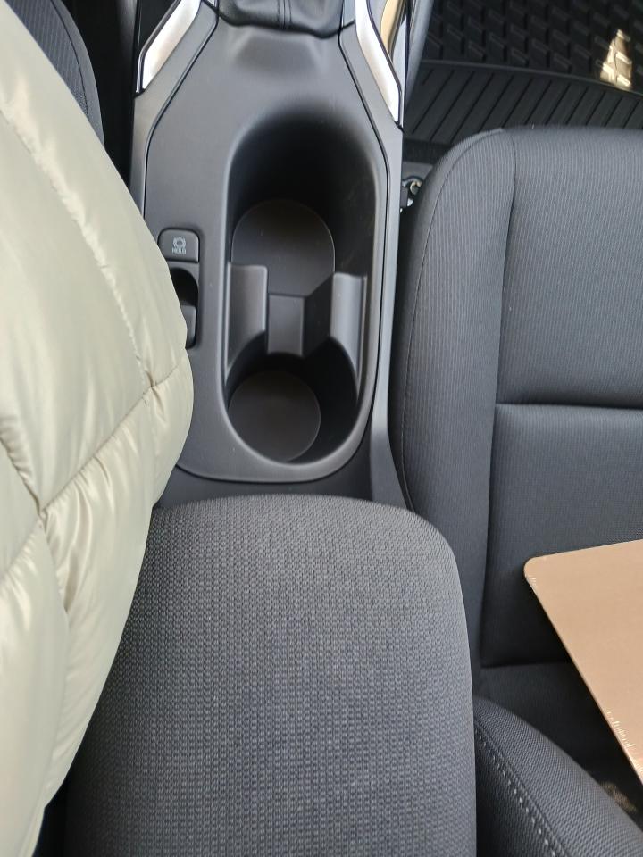 2025 Toyota Corolla LE - Photo #9