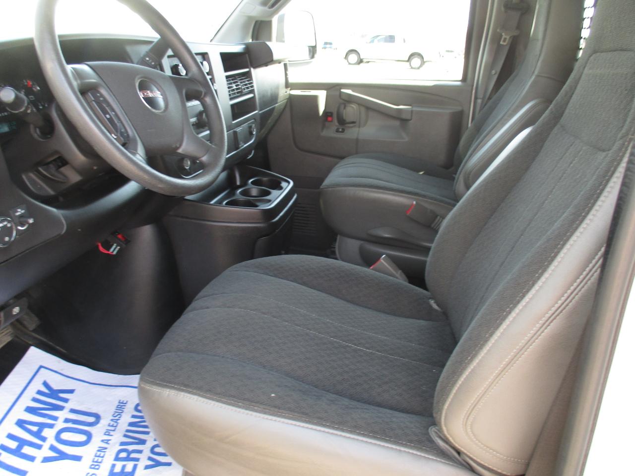 2019 GMC Savana 2500 RWD 2500 135" - Photo #9