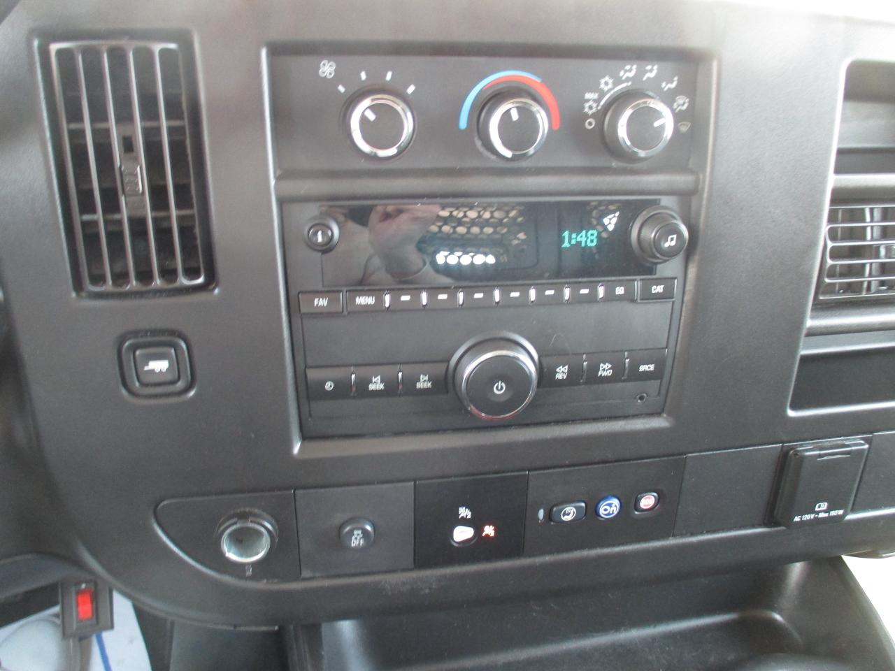 2019 GMC Savana 2500 RWD 2500 135" - Photo #11