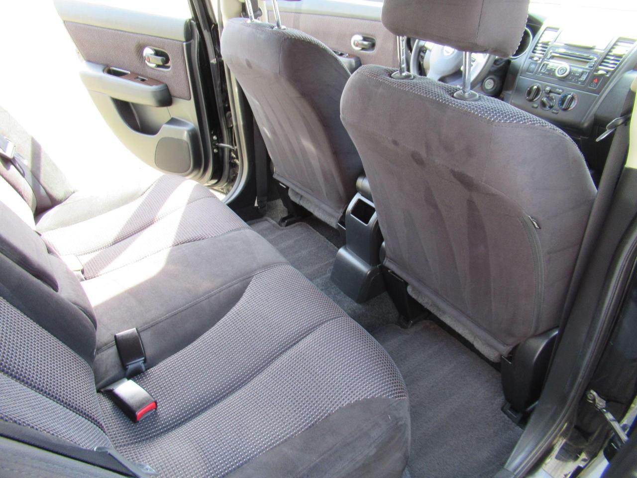 2012 Nissan Versa S - Photo #8