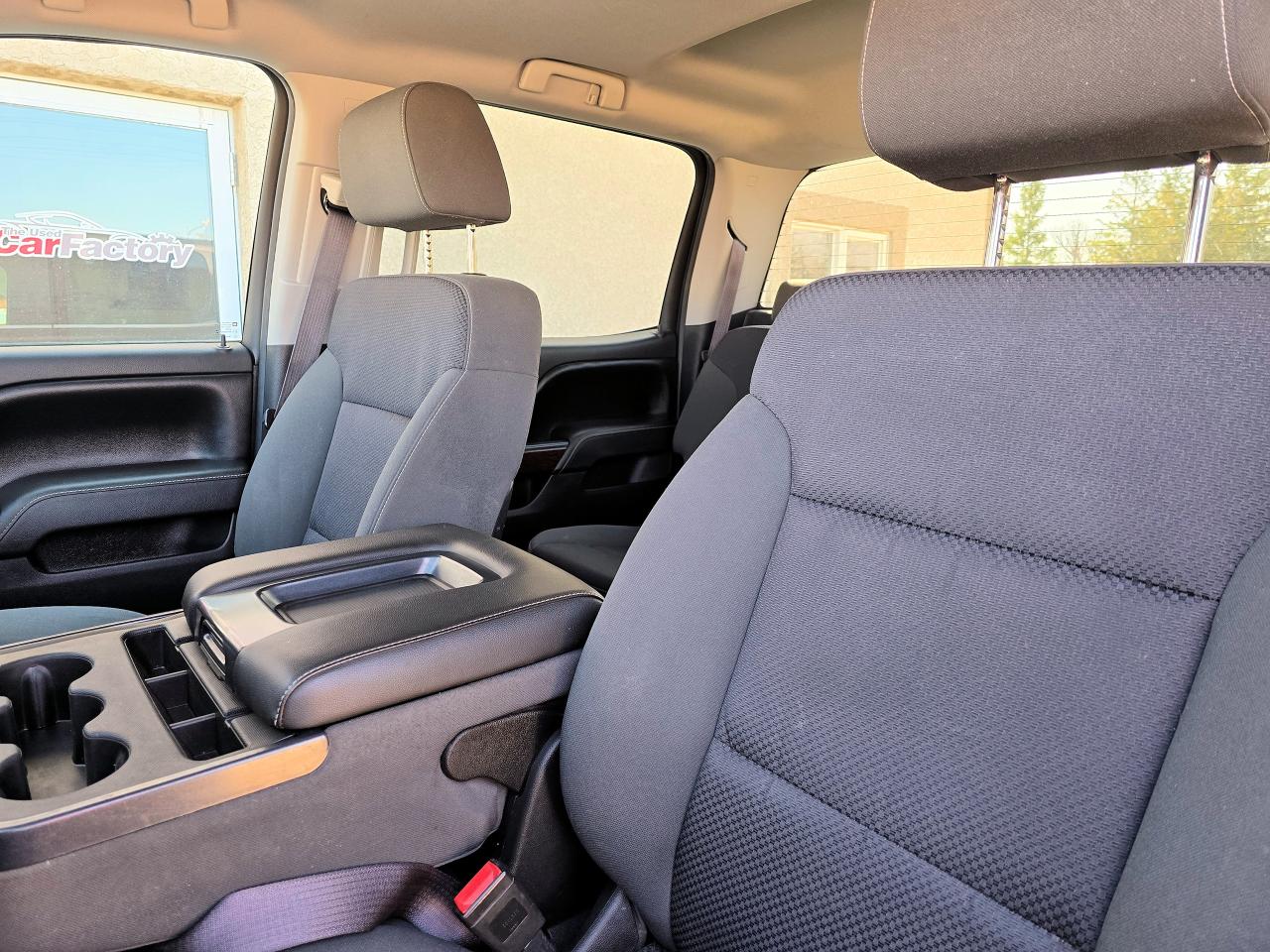 2015 GMC Sierra 1500 4WD CREW CAB 143.5" SLE - Photo #6