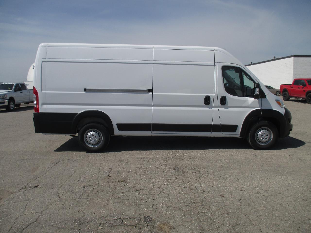 2024 RAM Cargo Van Tradesman 3500 High Roof Ext 159" WB w/Pass Seat - Photo #4