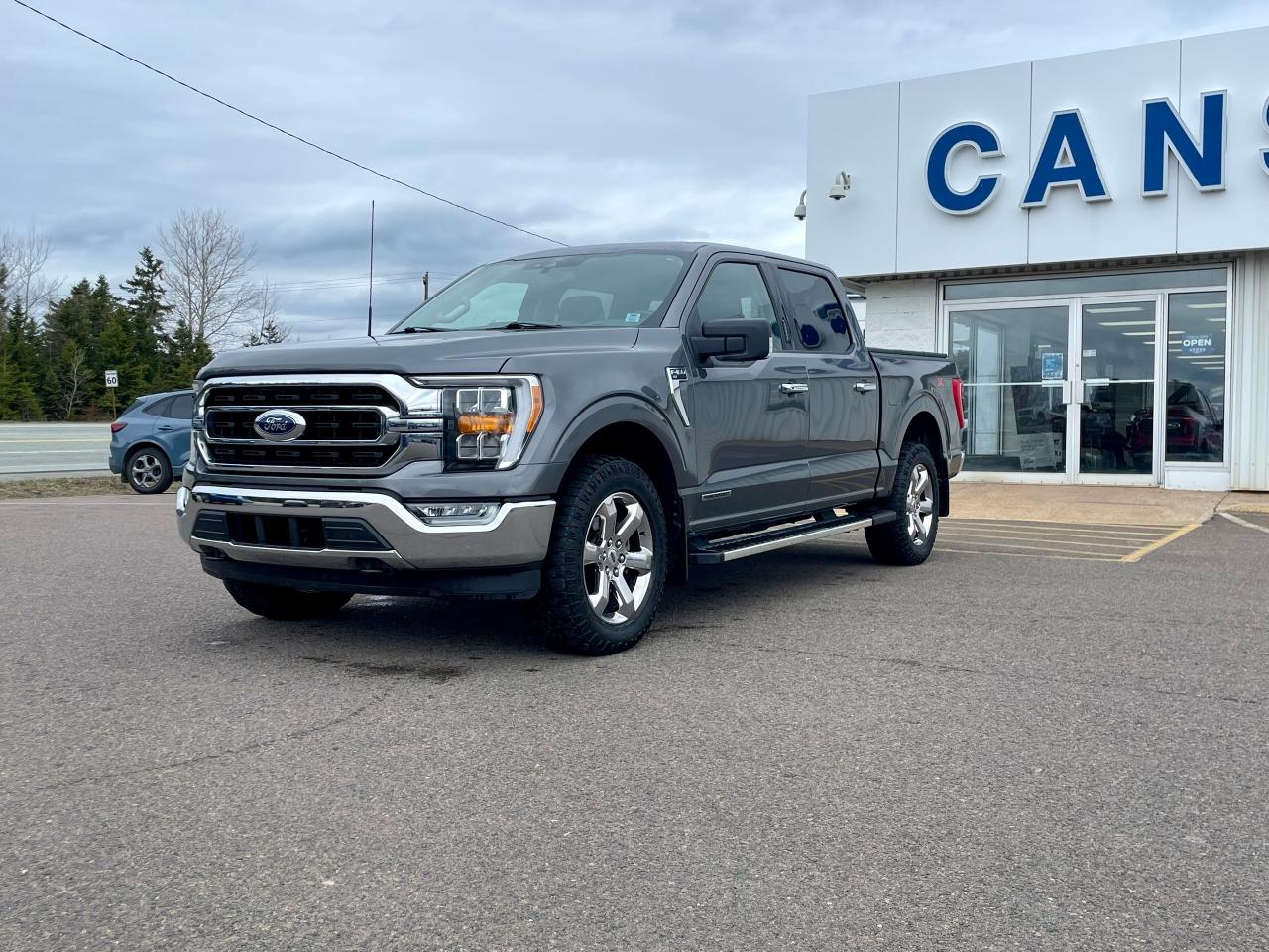 2022 Ford F-150 XLT 4X4 SUPERCREW W/ XTR / HEATED SEATS Photo5