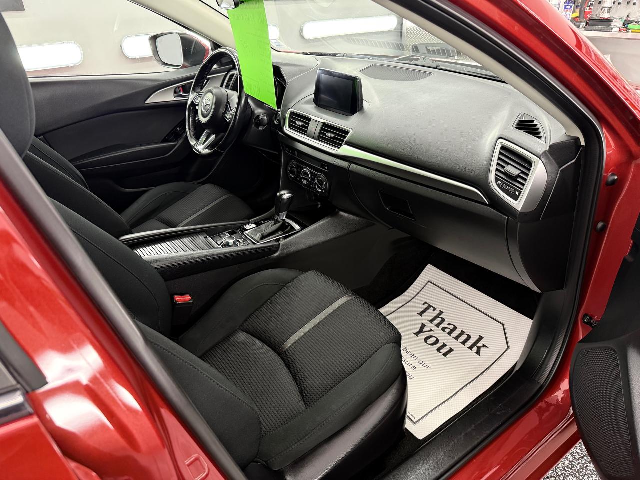 2018 Mazda MAZDA3 GS - Photo #10