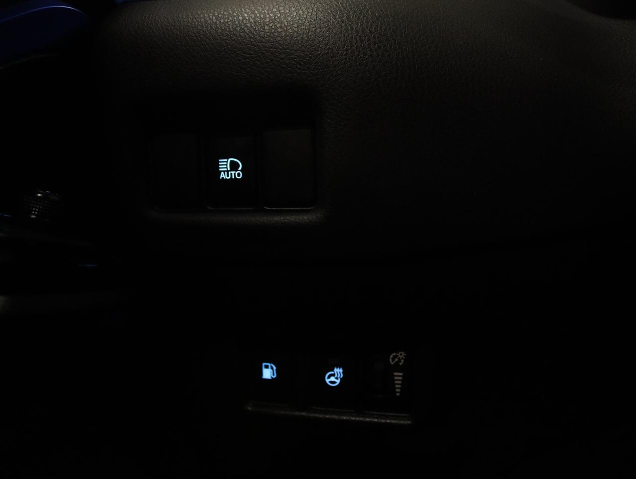 2021 Toyota C-HR XLE PREMIUM | LaneDep | Heated Seats | CarPlay