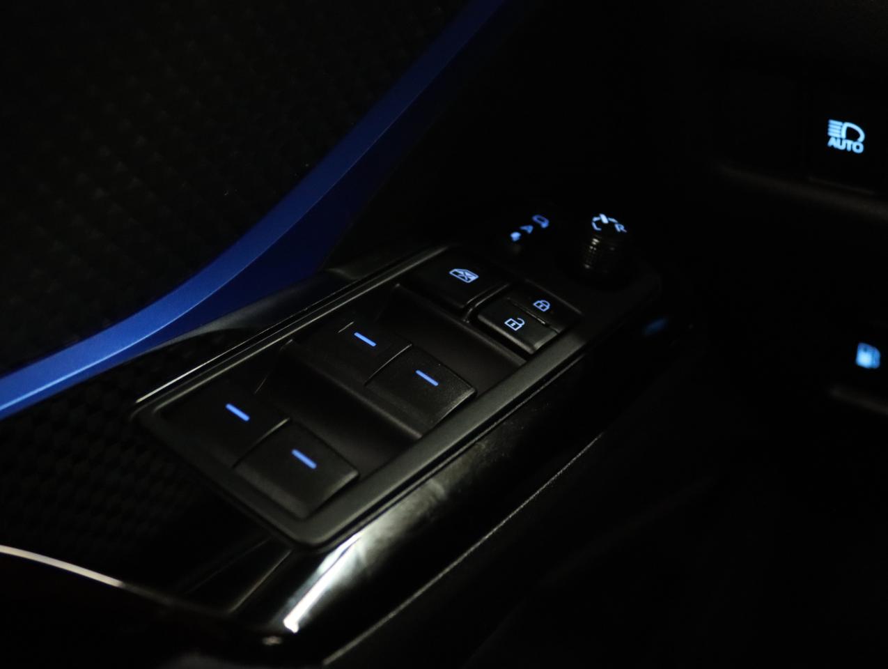2021 Toyota C-HR XLE PREMIUM | LaneDep | Heated Seats | CarPlay