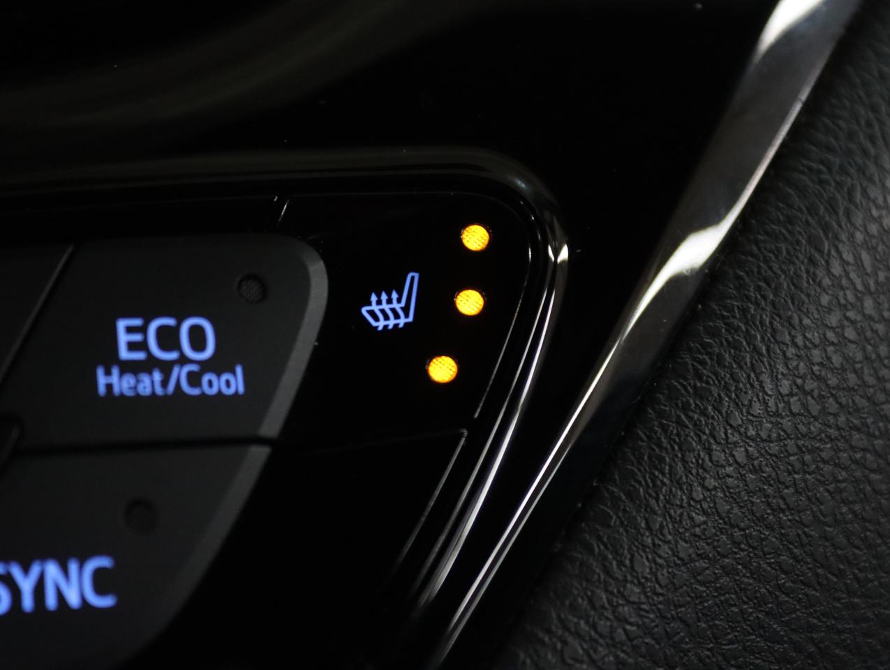 2021 Toyota C-HR XLE PREMIUM | LaneDep | Heated Seats | CarPlay
