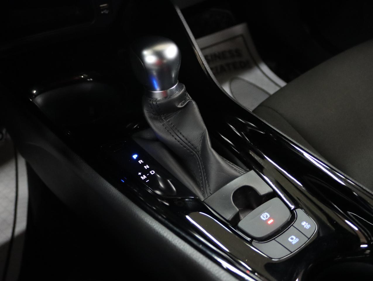 2021 Toyota C-HR XLE PREMIUM | LaneDep | Heated Seats | CarPlay