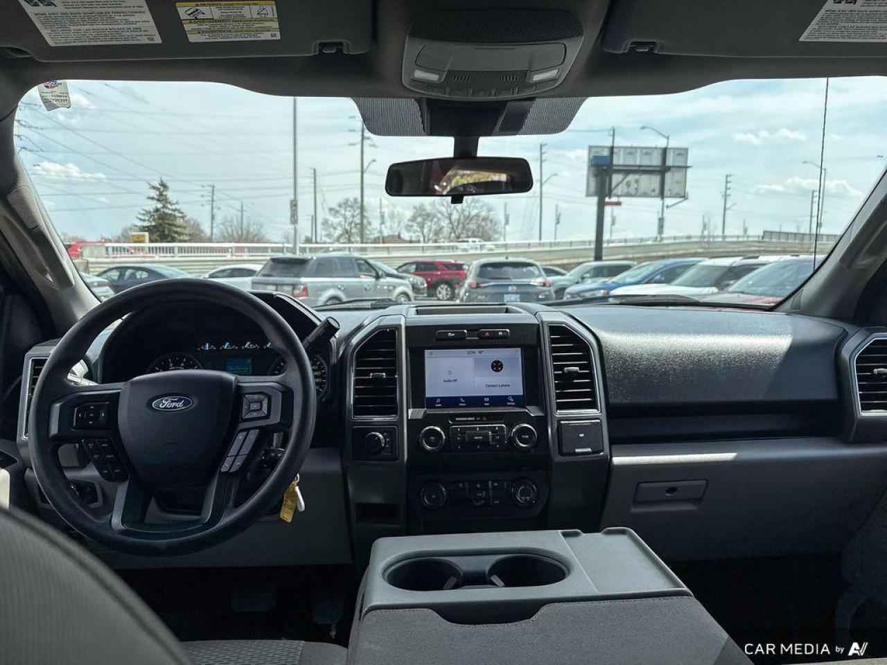2019 Ford F-150 XLT / CHROME WHEELS / 4X4 /CREW CAB / NO ACCIDENTS - Photo #13