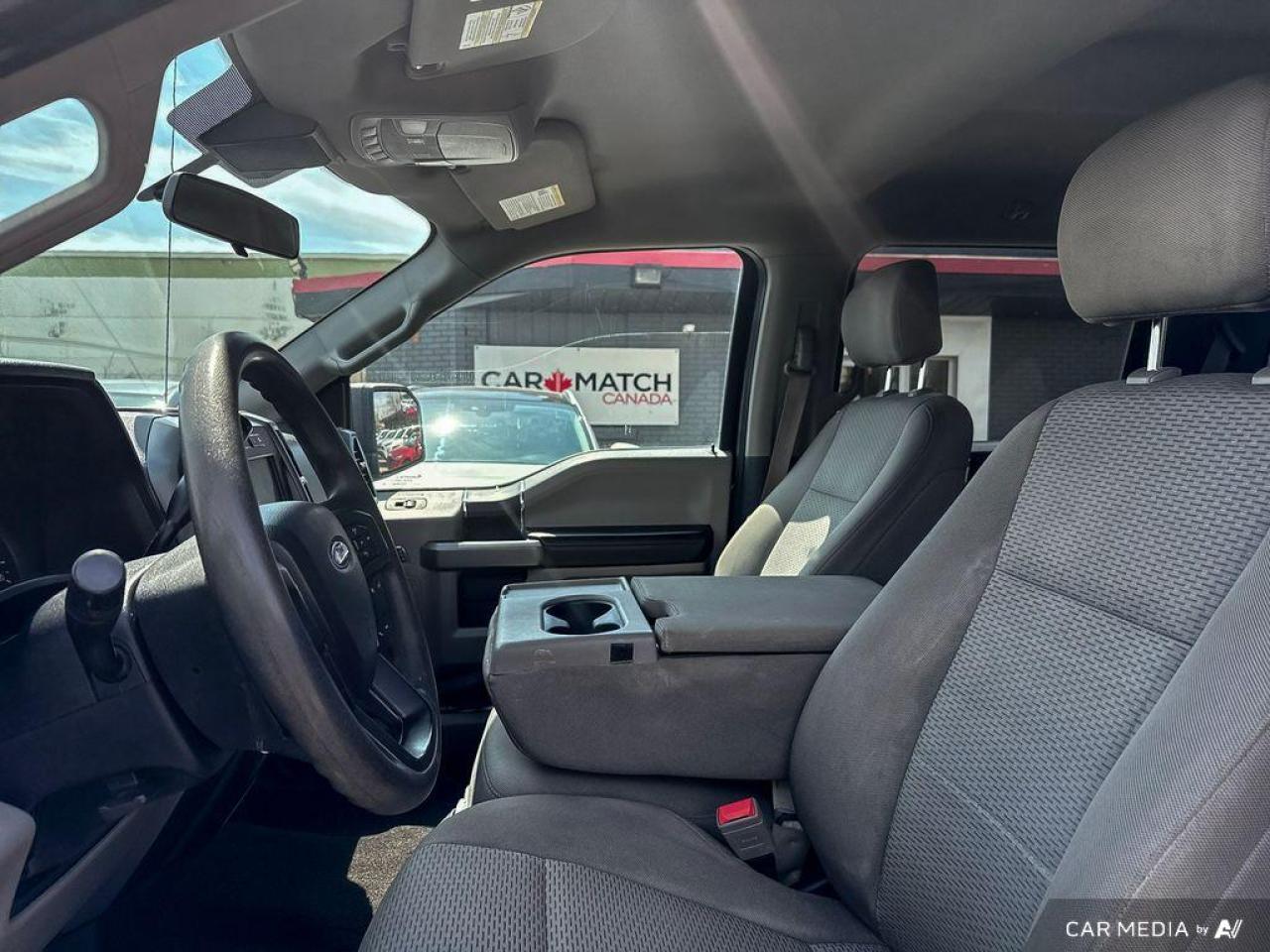 2019 Ford F-150 XLT / CHROME WHEELS / 4X4 /CREW CAB / NO ACCIDENTS - Photo #11