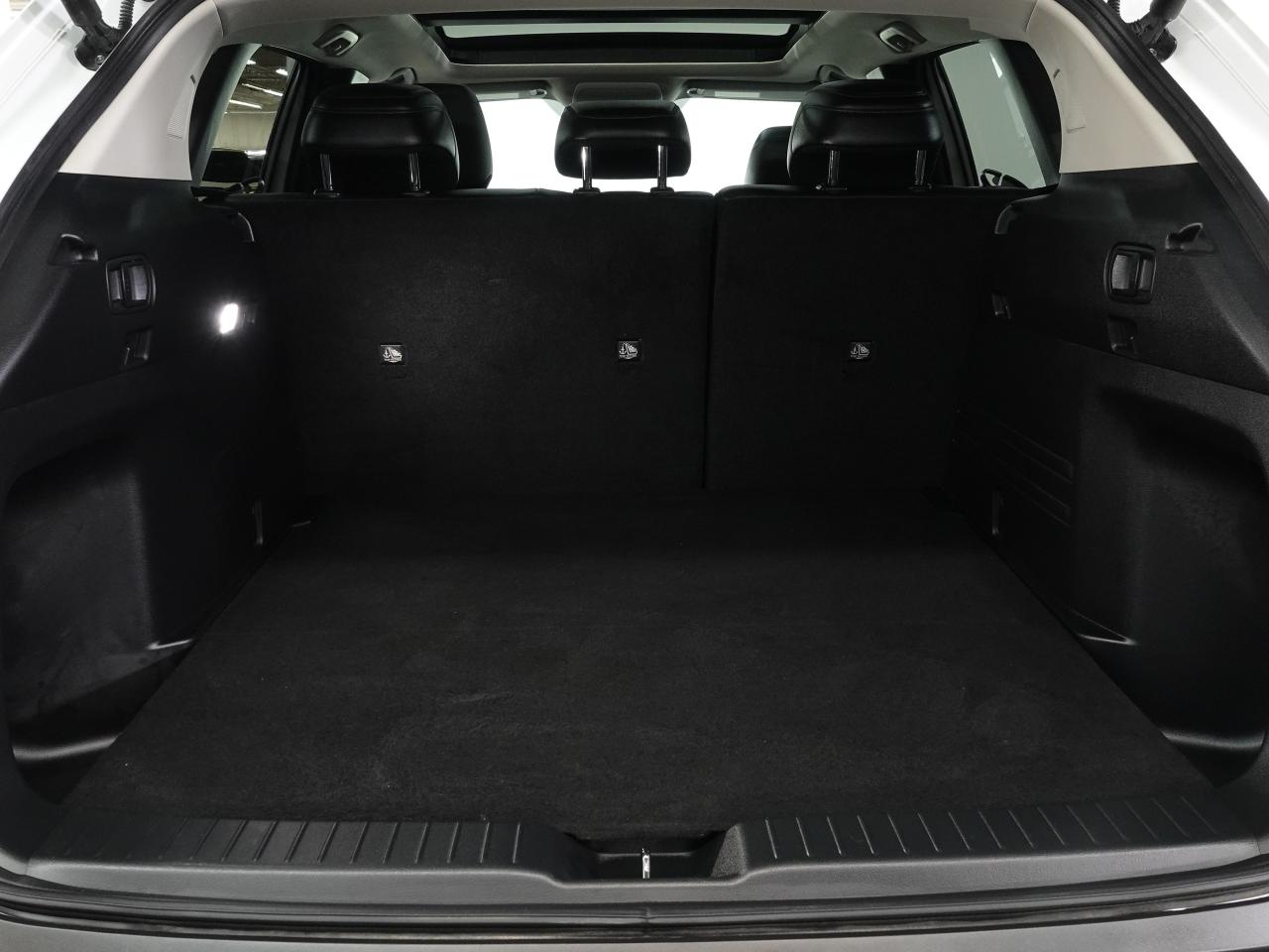 2023 Mazda CX-50 GT | AWD | Nav | Leather | Panoroof | CarPlay
