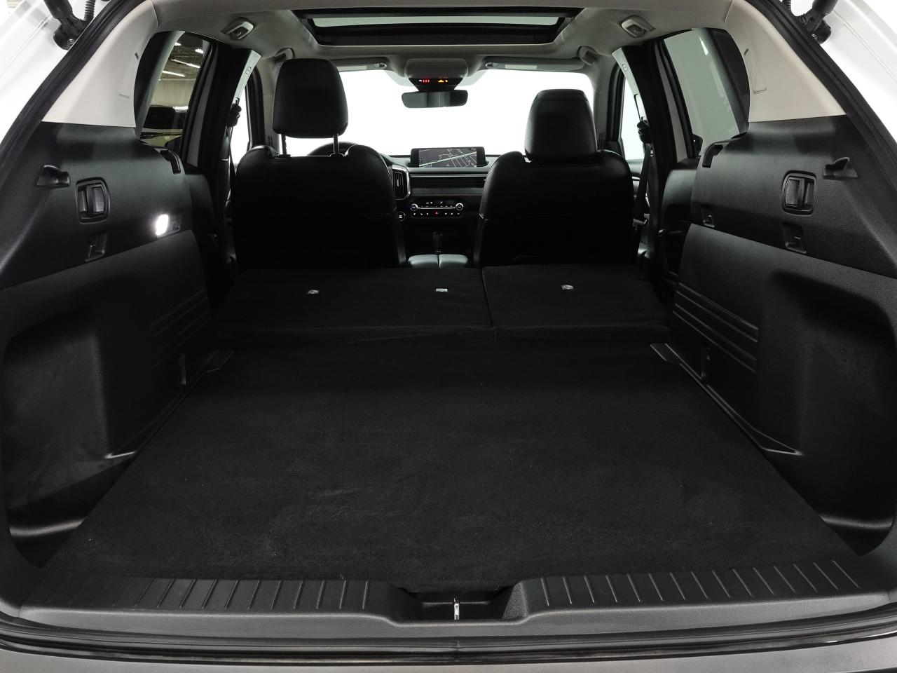 2023 Mazda CX-50 GT | AWD | Nav | Leather | Panoroof | CarPlay