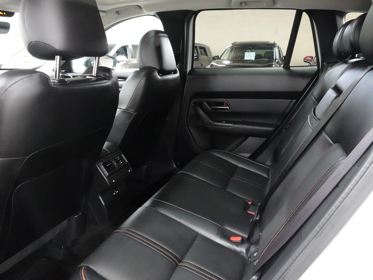 2023 Mazda CX-50 GT | AWD | Nav | Leather | Panoroof | CarPlay