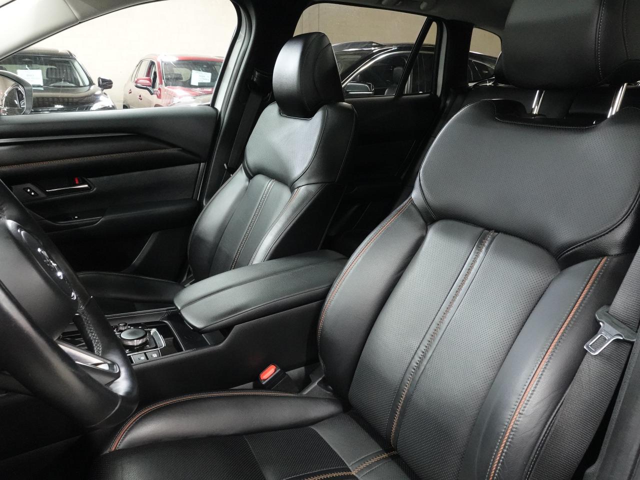 2023 Mazda CX-50 GT | AWD | Nav | Leather | Panoroof | CarPlay