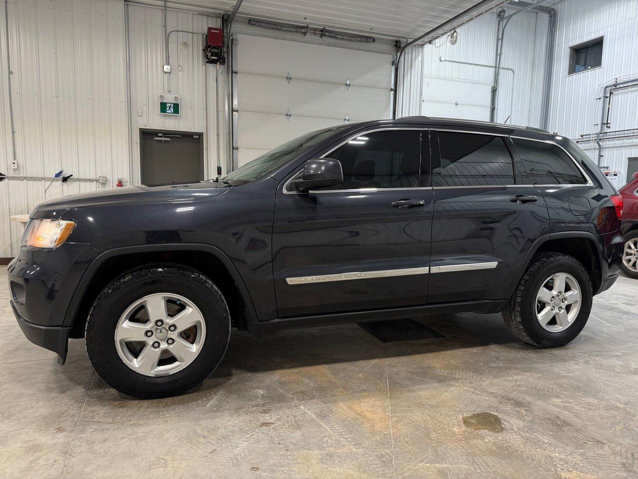 Used 2013 Jeep Grand Cherokee Laredo for sale in Winnipeg, MB