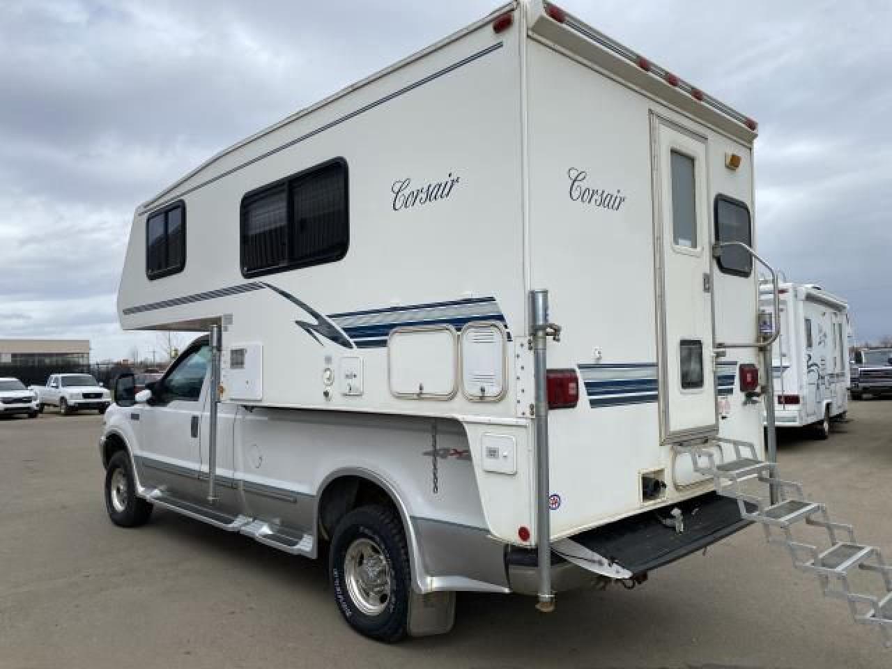 2000 Corsair 9'2" CAMPER  - Photo #5