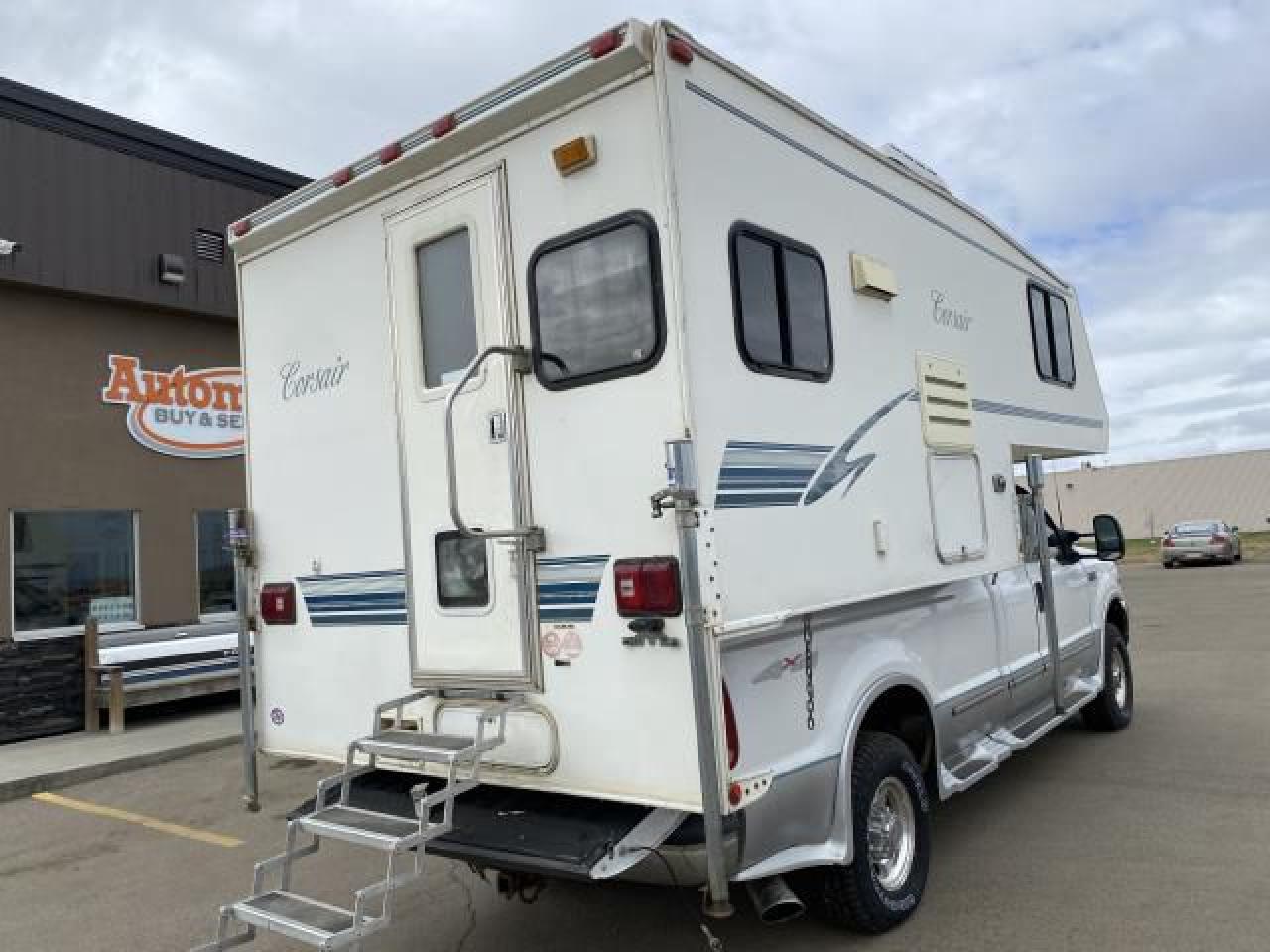 2000 Corsair 9'2" CAMPER  - Photo #7