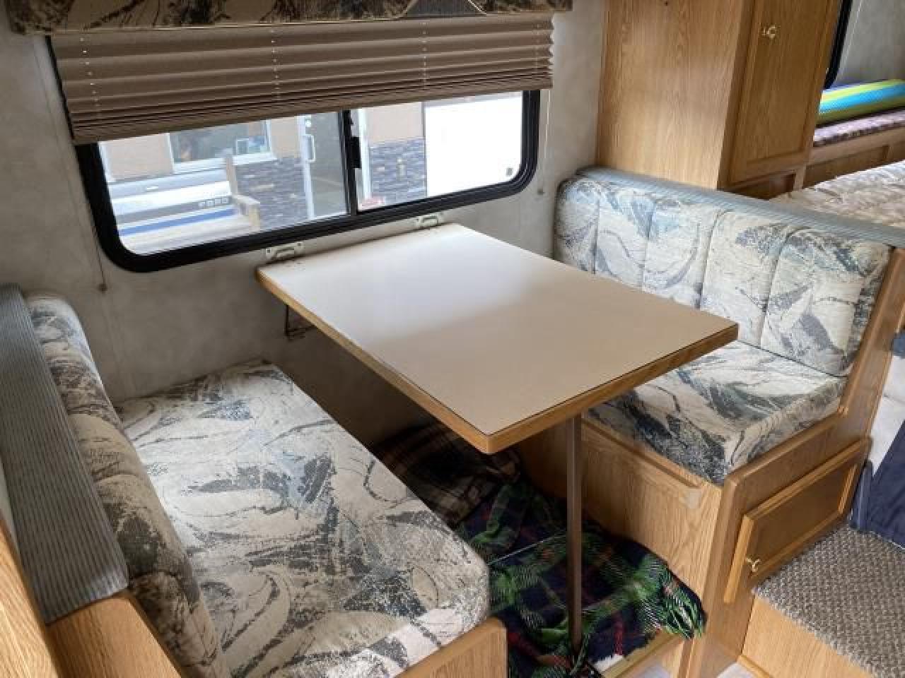 2000 Corsair 9'2" CAMPER  - Photo #12
