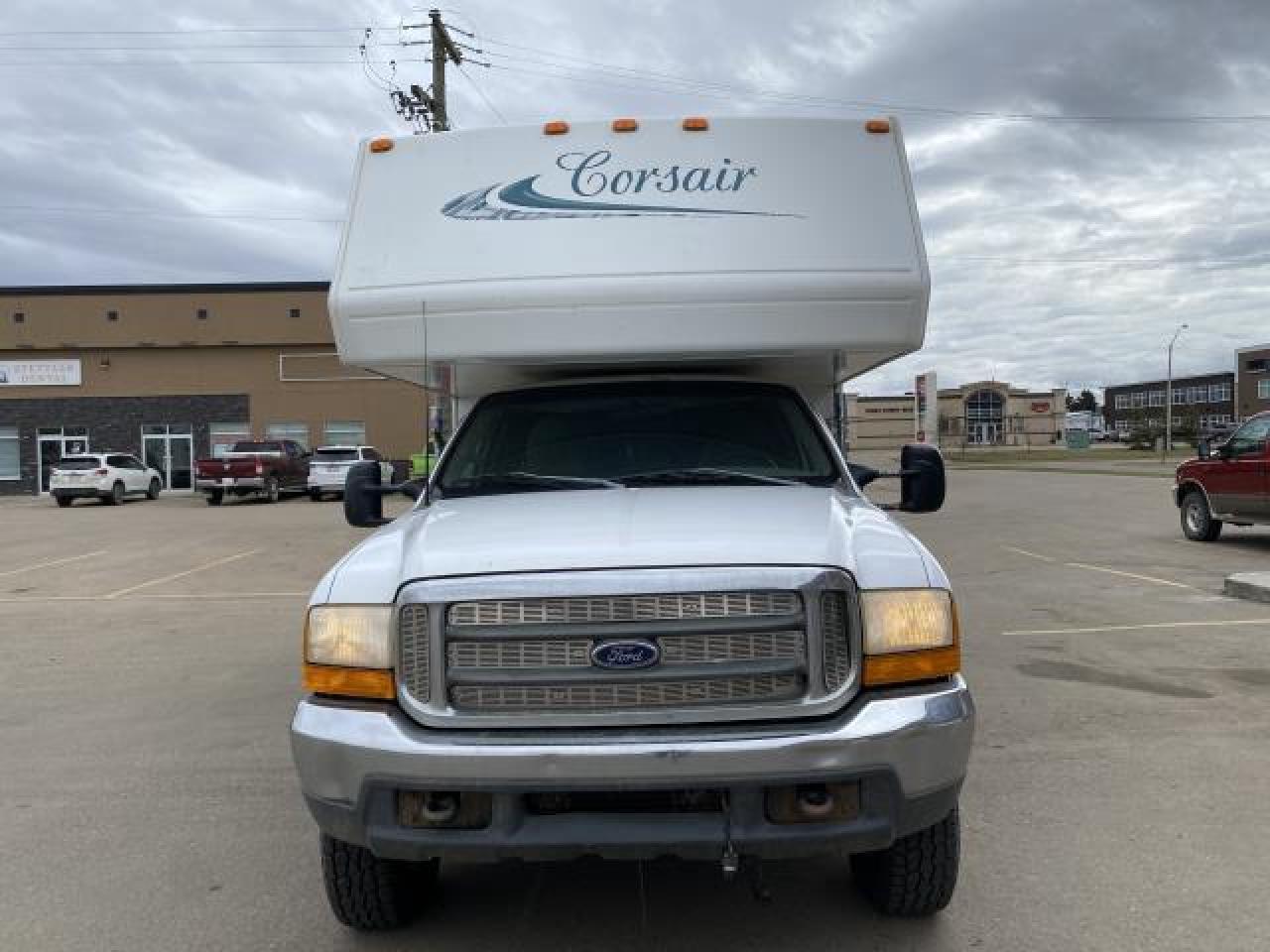 2000 Corsair 9'2" CAMPER  - Photo #2