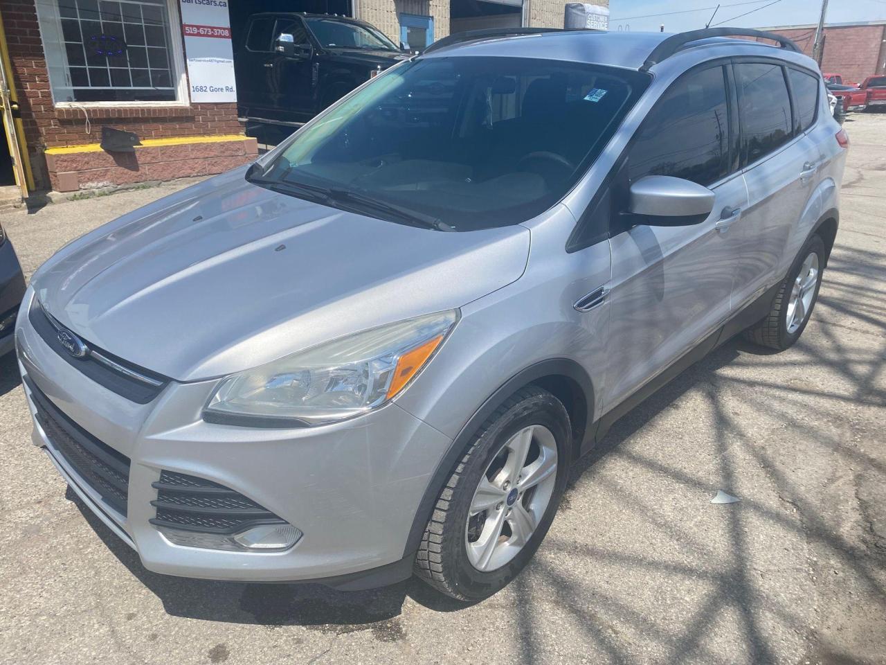 2015 Ford Escape SE 4WD 4DR - Photo #5